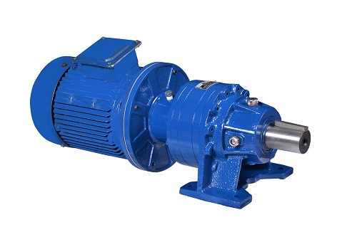 5 - HELICAL GEARED MOTOR FOOTMOUNTED